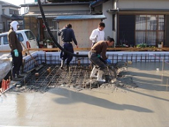 コンクリート打ち
