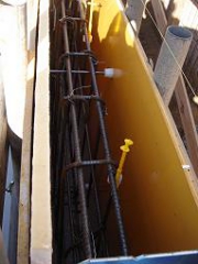 断熱材がはさんであります