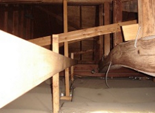 梁の位置を確認